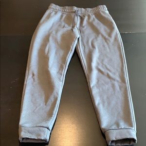 Under Armour Sweatpants Medium